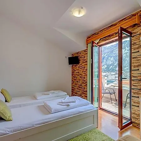 Galia 3* Podgorica
